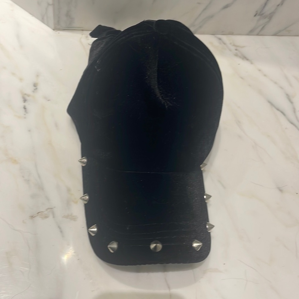 velvet baseball cap women’s